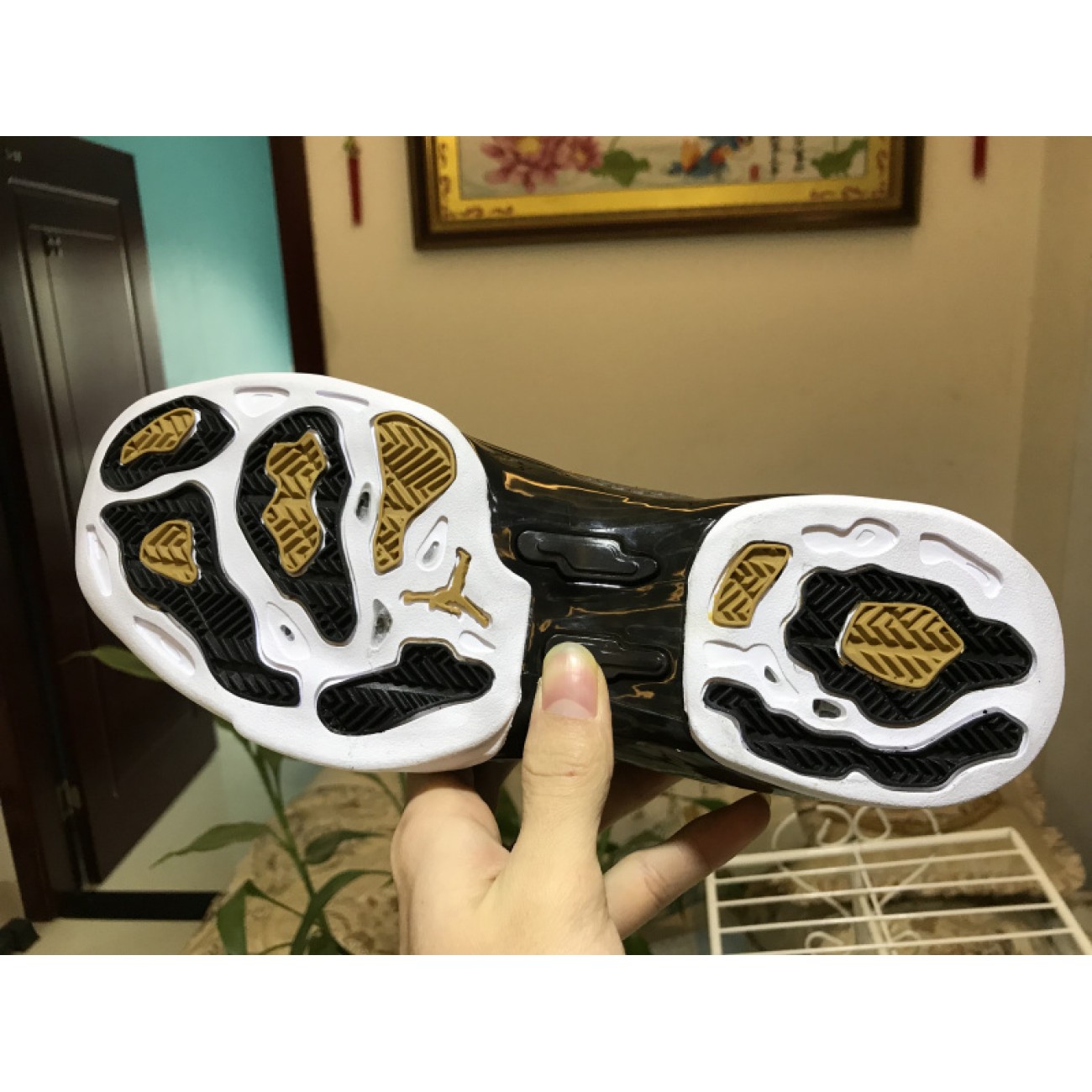 Air Jordan 17 TrophyRoom AH7963-023