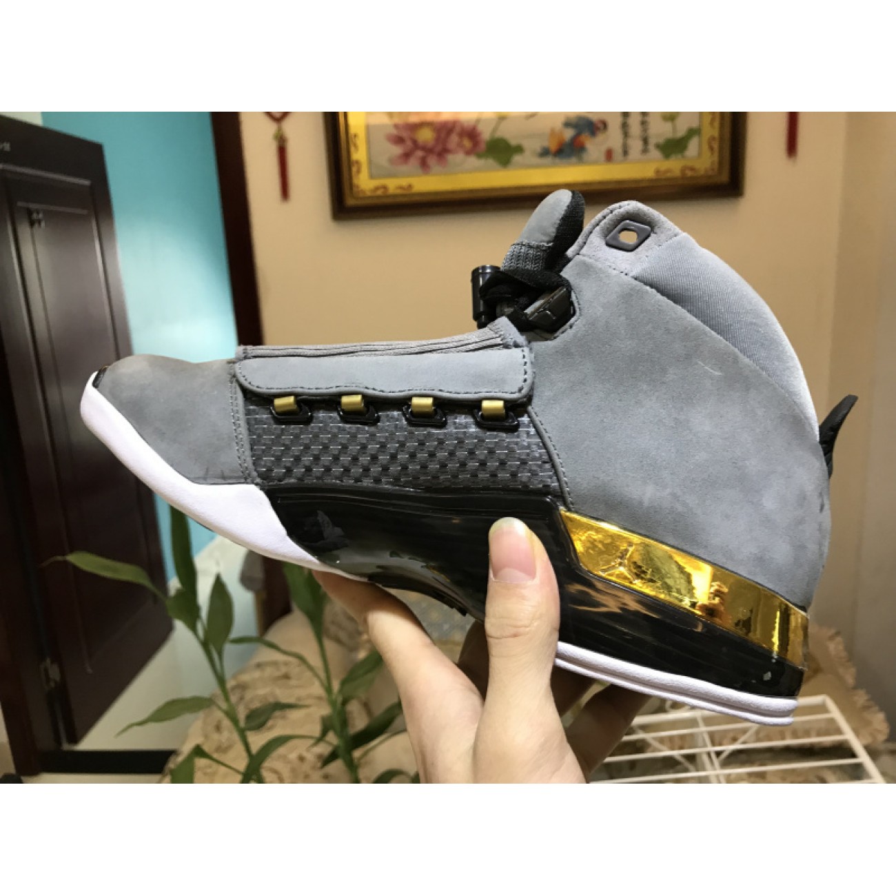 Air Jordan 17 TrophyRoom AH7963-023
