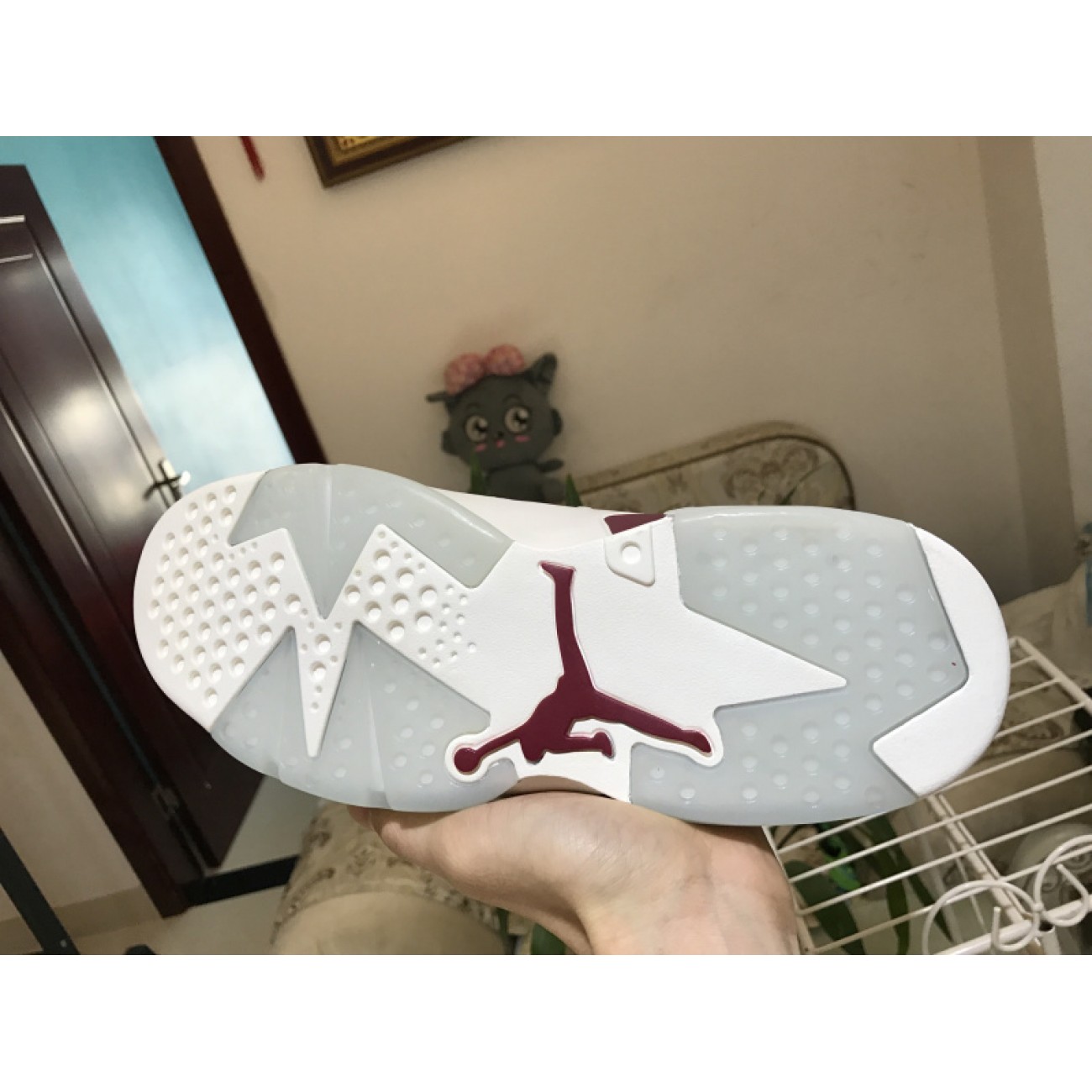 Air Jordan 6 Maroon 384664-116