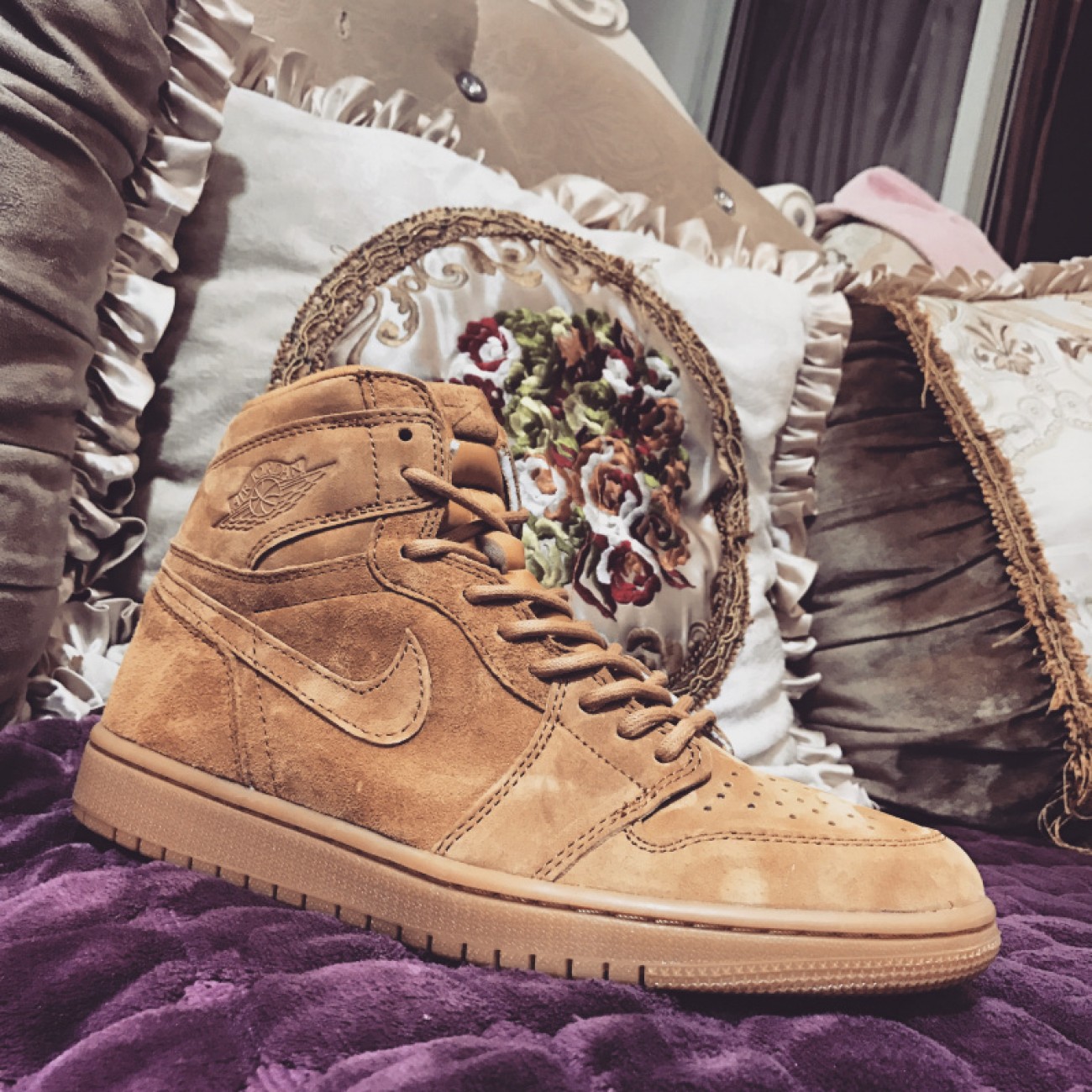 Air Jordan 1 Wheat OG 555088-710