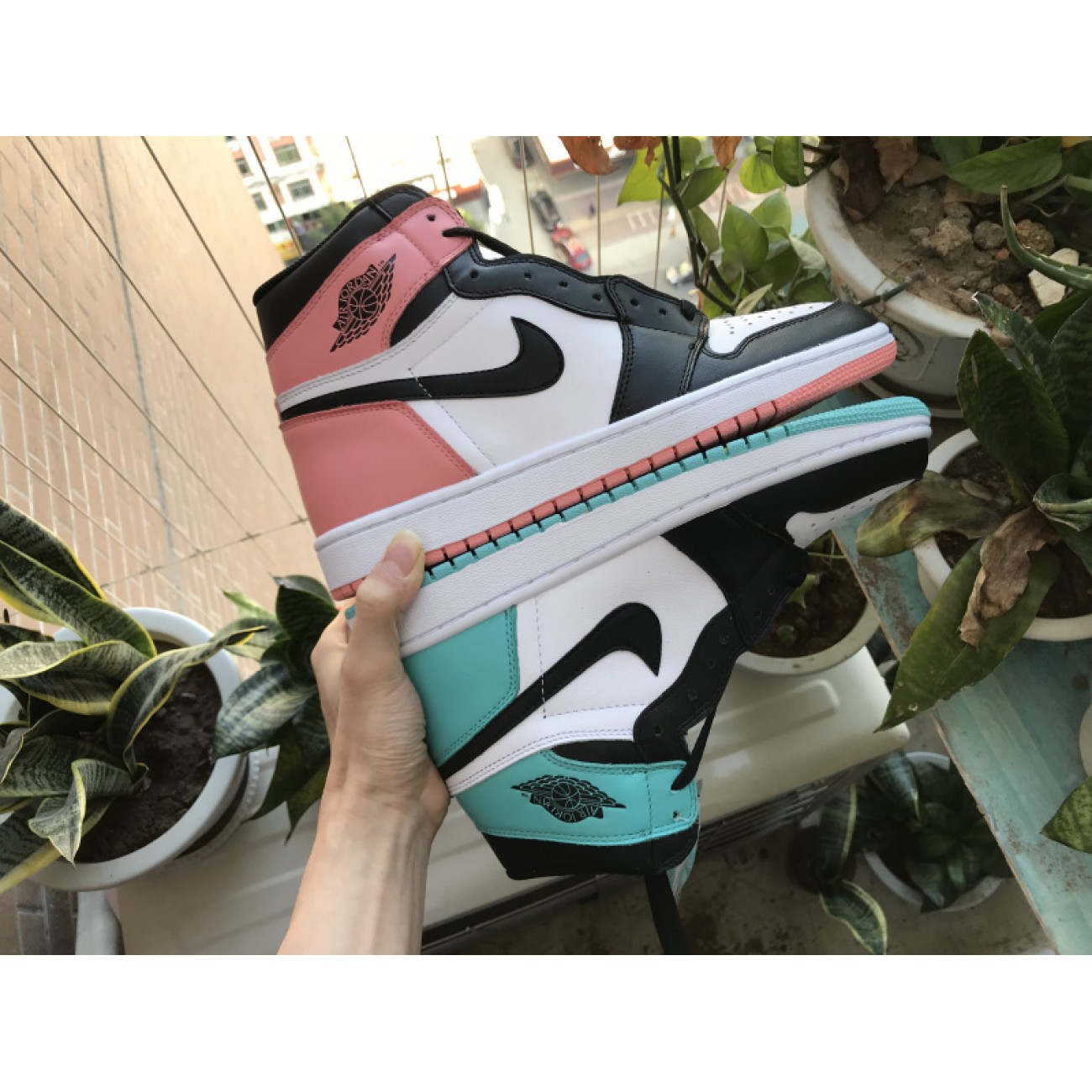 Air Jordan 1 Igloo AJ1 861428-100