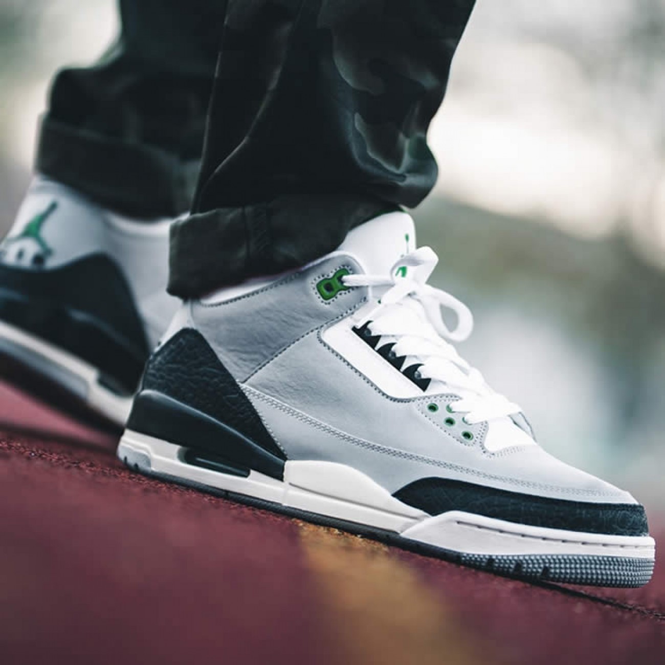 Air Jordan 3 Tinker Chlorophyll / Air Trainer 1 136064-006