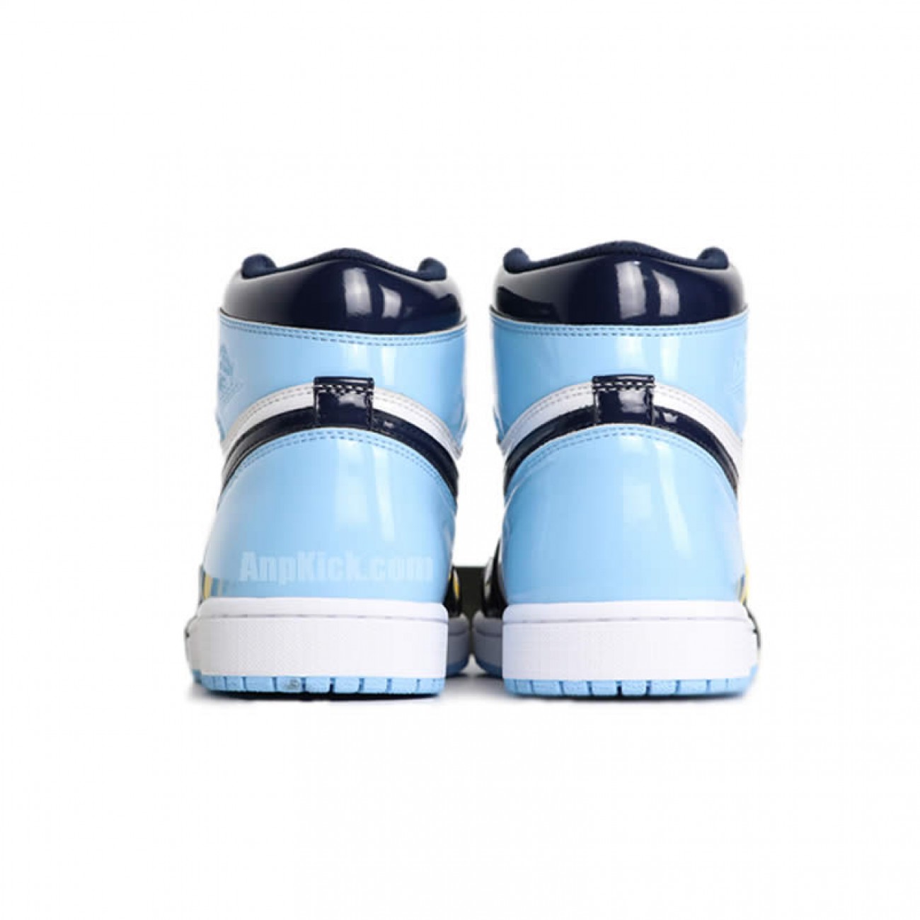 Air Jordan 1 Retro High OG UNC Patent Leather 2019 CD0461-401