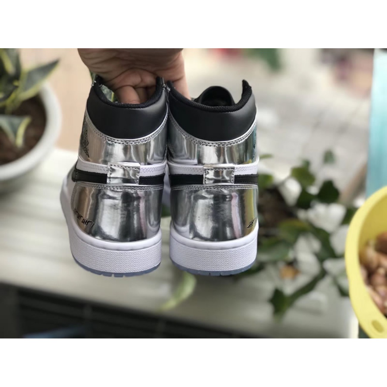 Air Jordan 1 High Think 1 Pass The Torch Kawhi Leonard AQ7476-016