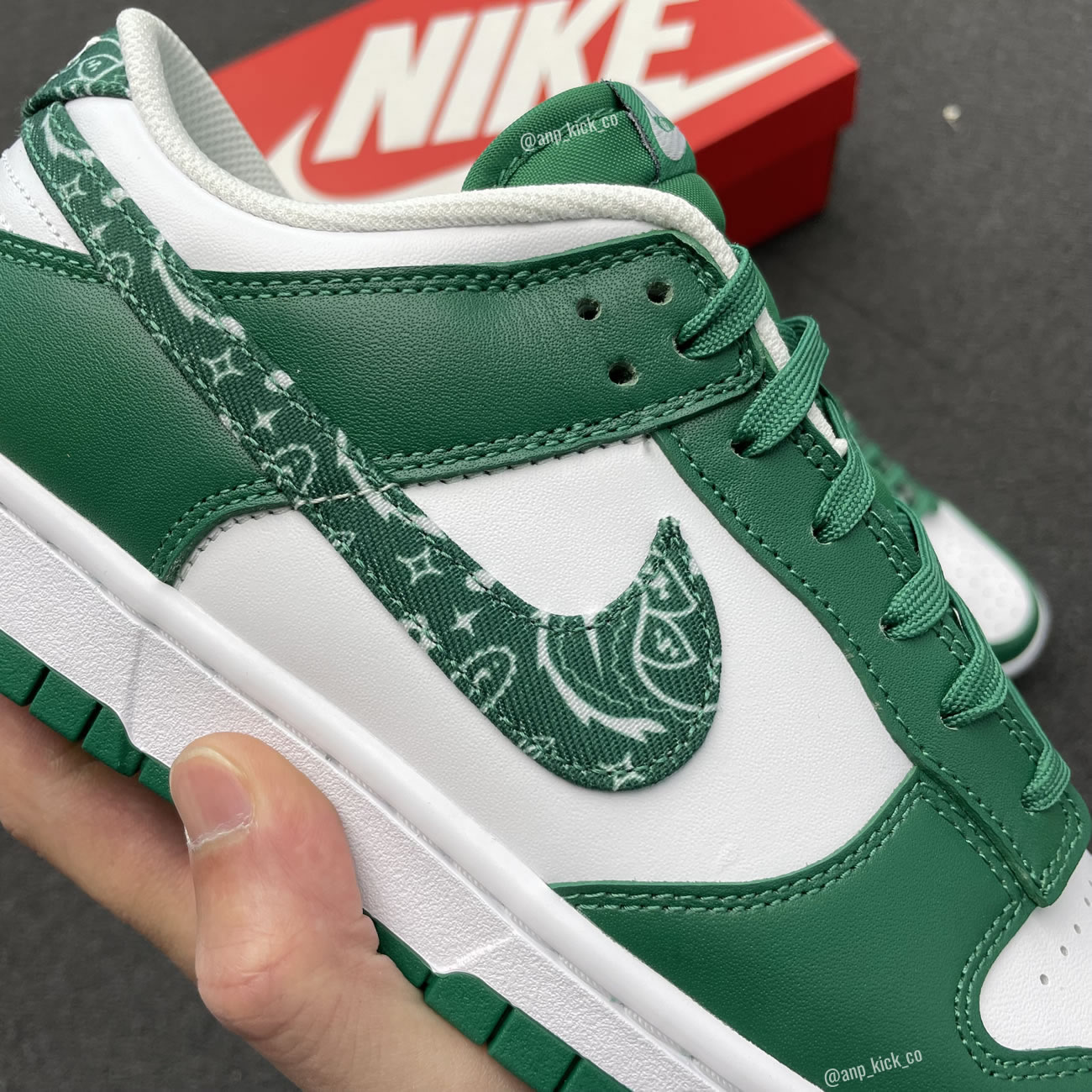 Nike Dunk Low Green Paisley DH4401-102