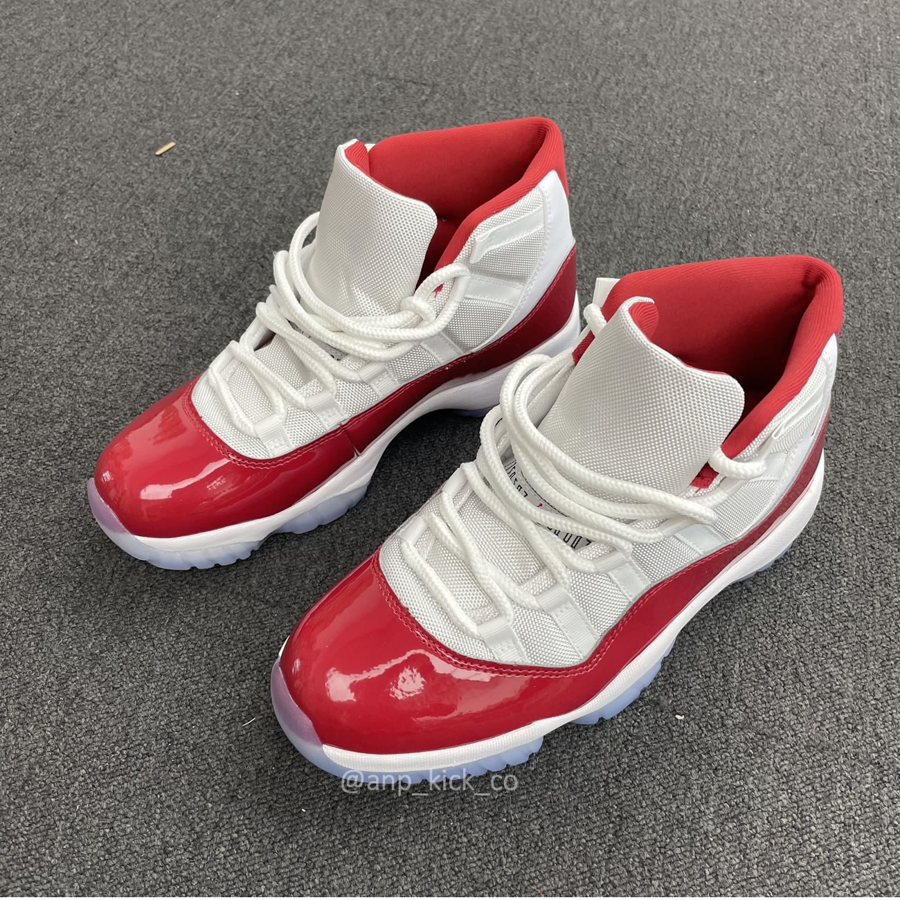 Air Jordan 11 Retro Cherry Varsity Red CT8012-116