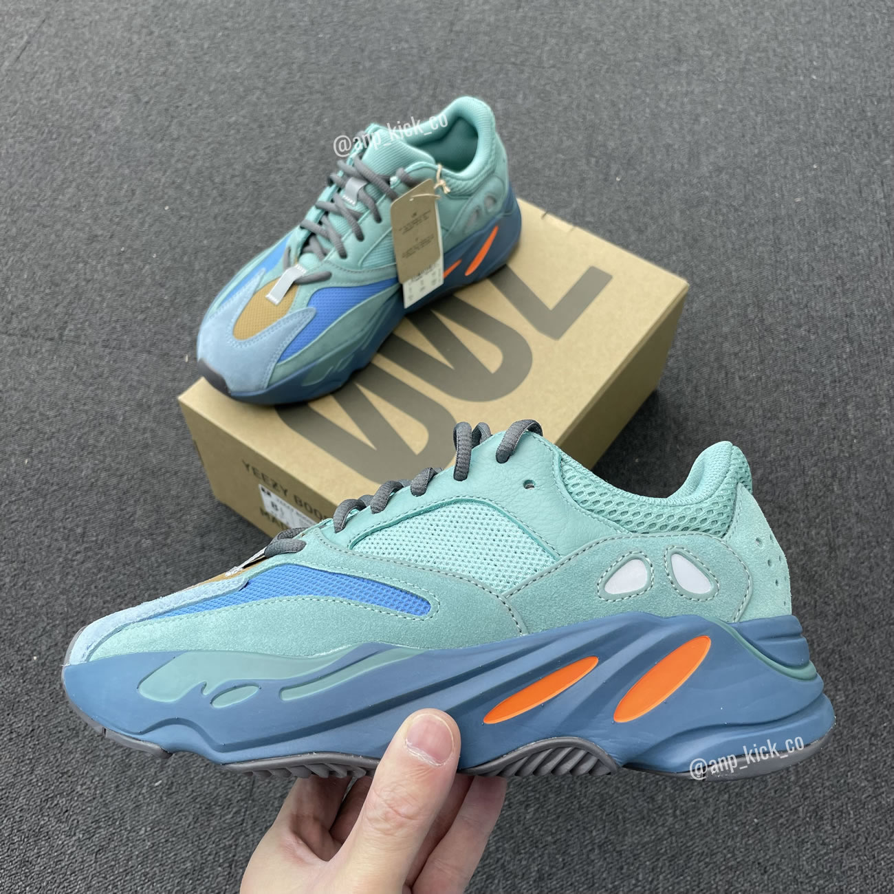 adidas Yeezy Boost 700 Sea Blue/Orange GZ2002