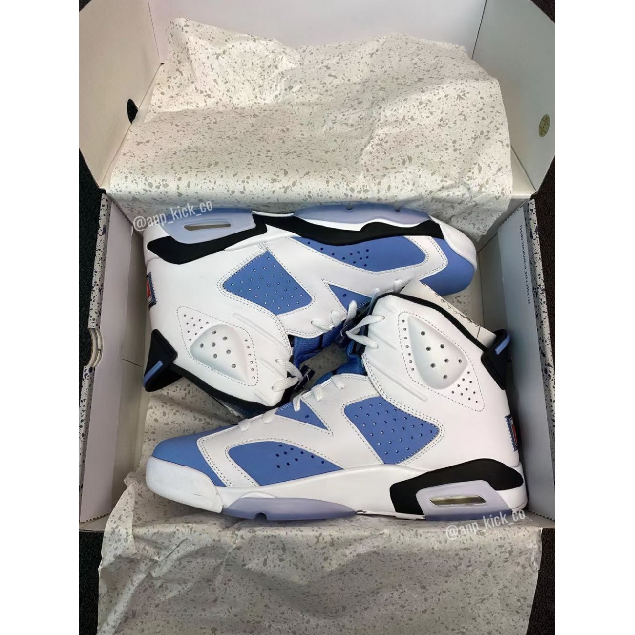 Air Jordan 6 Retro UNC CT8529-410