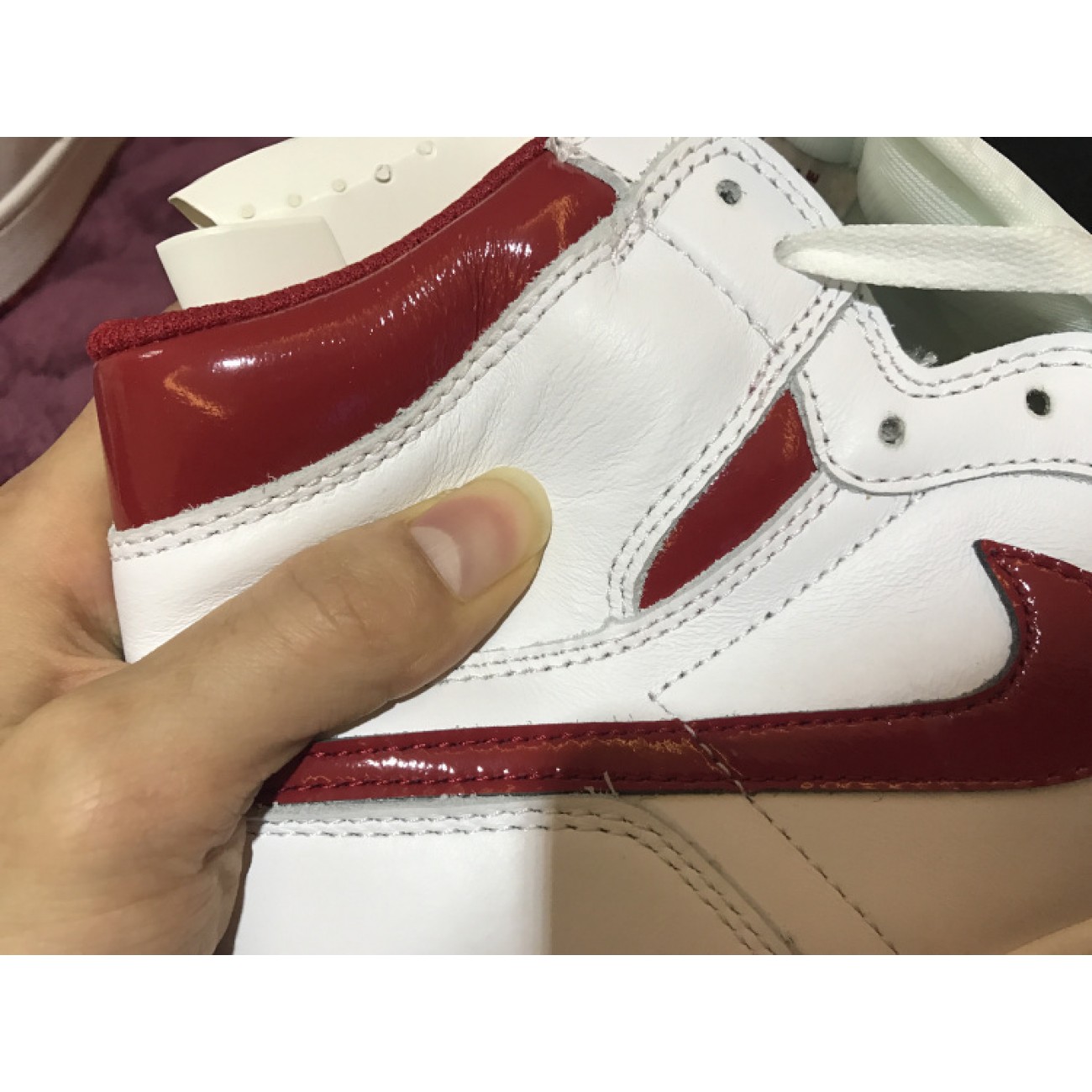Air Jordan 1 OG High Metallic Red 555088-103