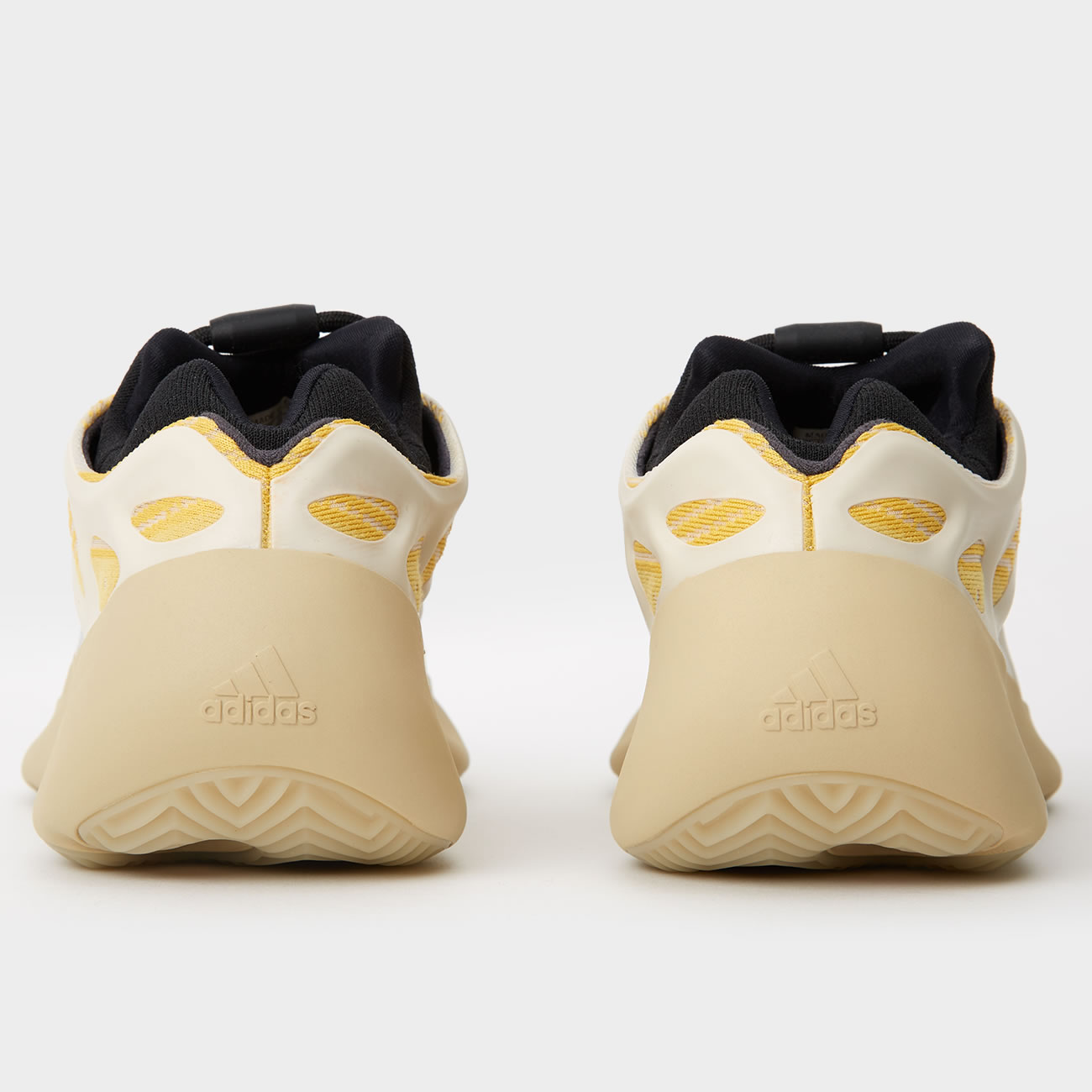 adidas Yeezy Boost 700 V3  Safflower Srphym G54853
