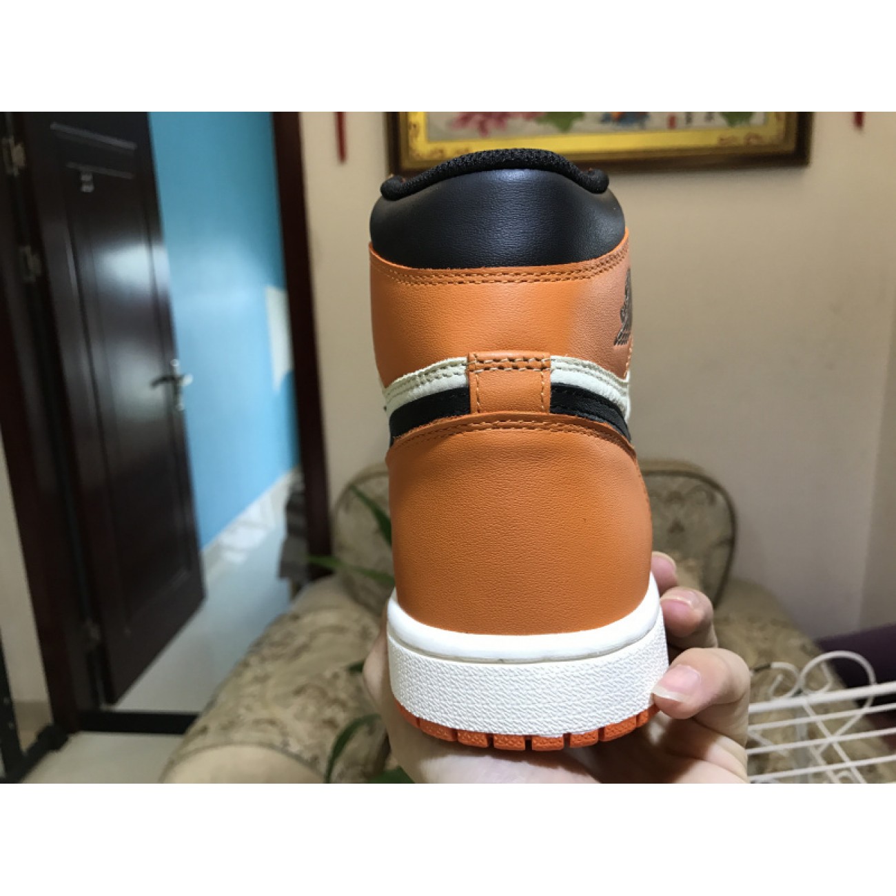 Air Jordan 1 Shattered 555088-113