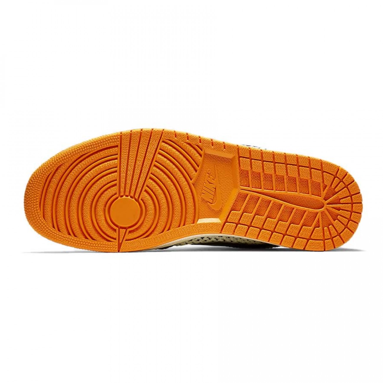 Air Jordan 1 Low Flyknit Shattered Backboard Black/White/Orange AH4506-100