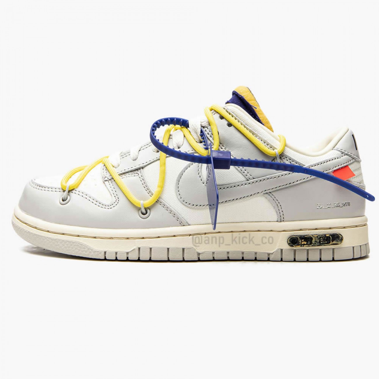 Nike SB Dunk Low Off-White Lot 27 OF 50 DM1602-120