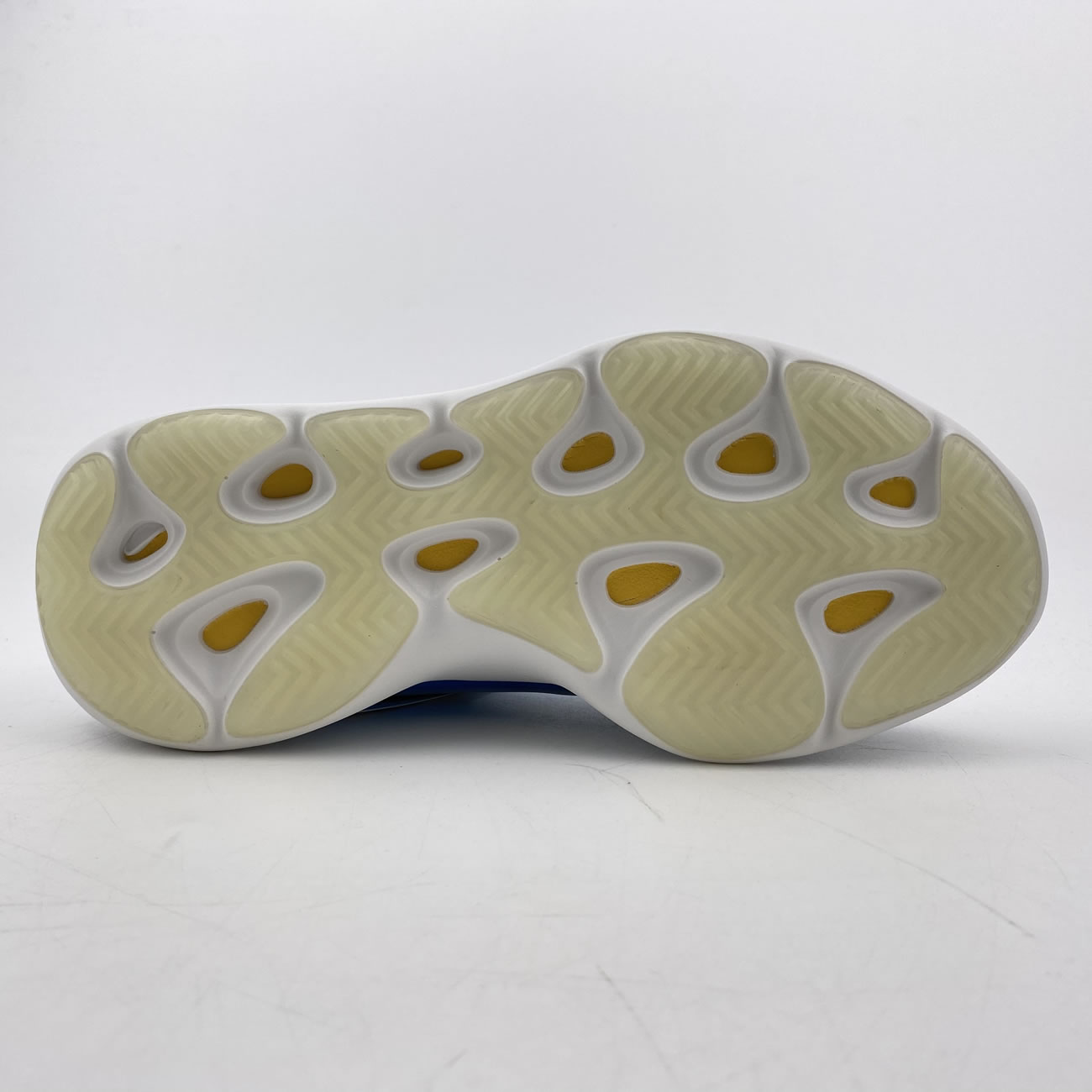 adidas Yeezy 700 V3 Arazre G54850 New Release Date For Sale