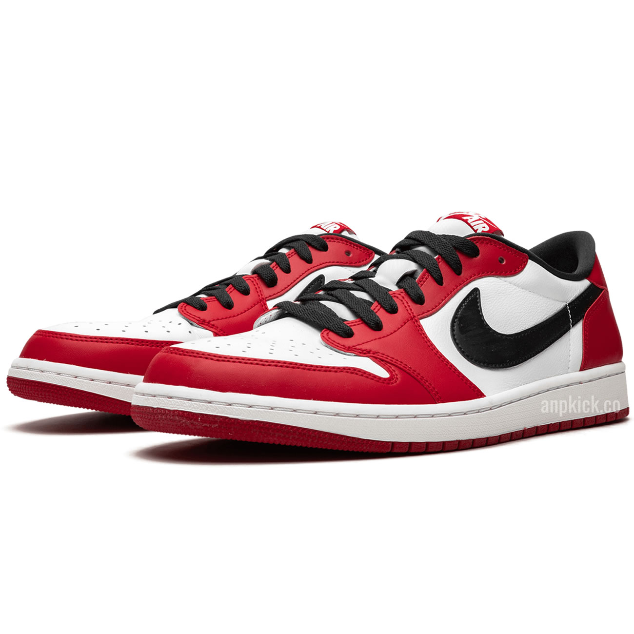 Air Jordan 1 Retro Low OG Chicago Varsity Red / Black White 705329-600