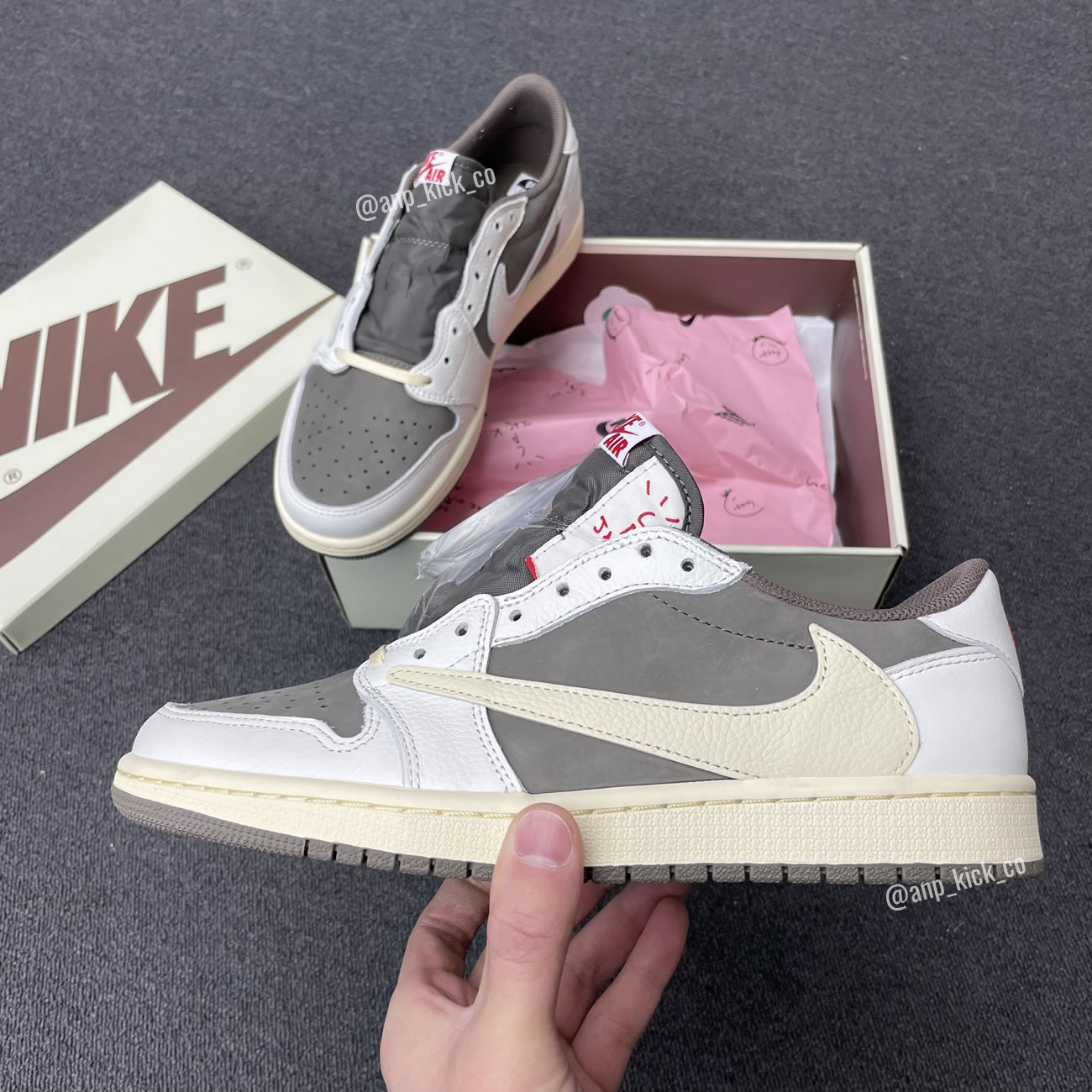 Travis Scott x Air Jordan 1 Low OG Reverse Mocha DM7866-162