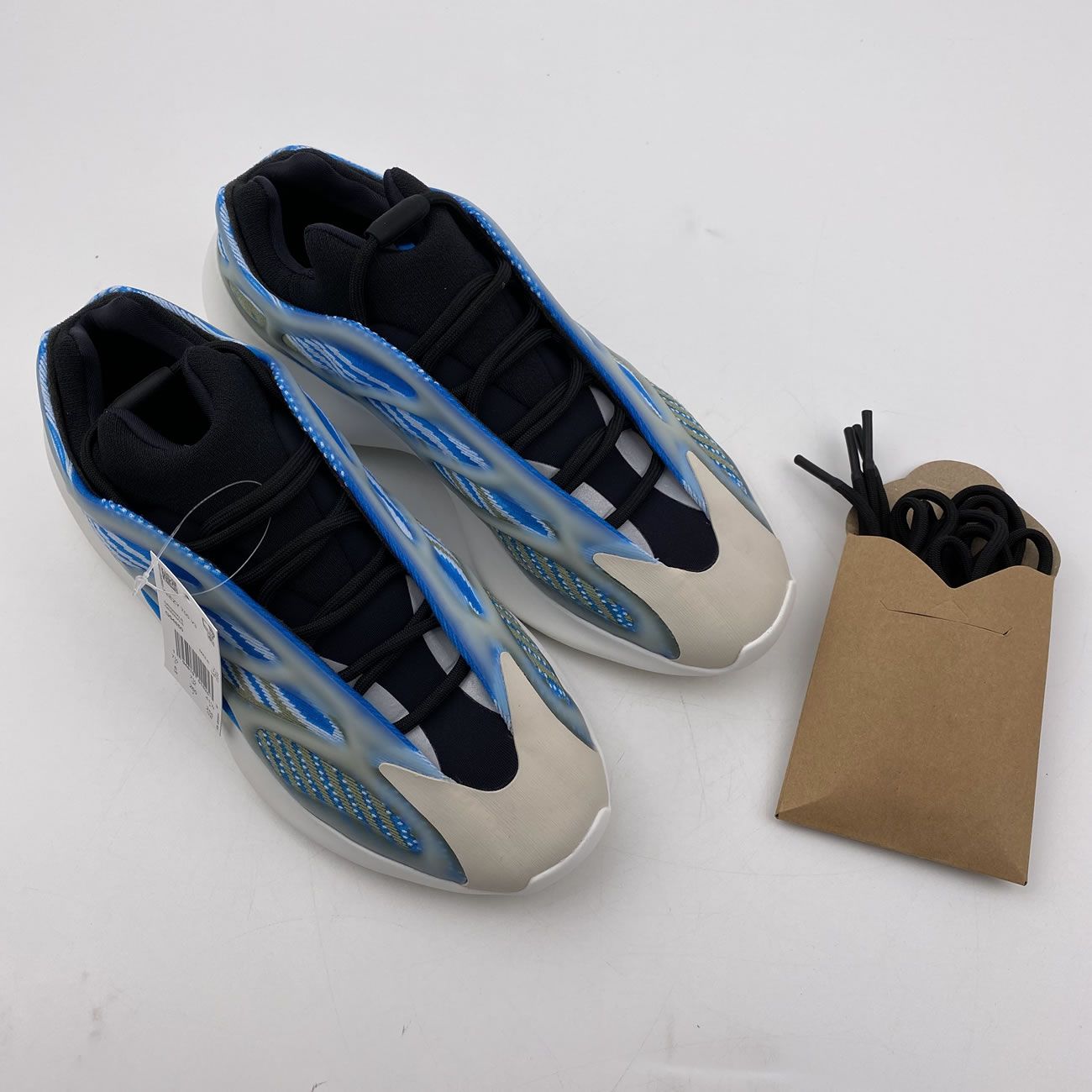 adidas Yeezy 700 V3 Arazre G54850 New Release Date For Sale