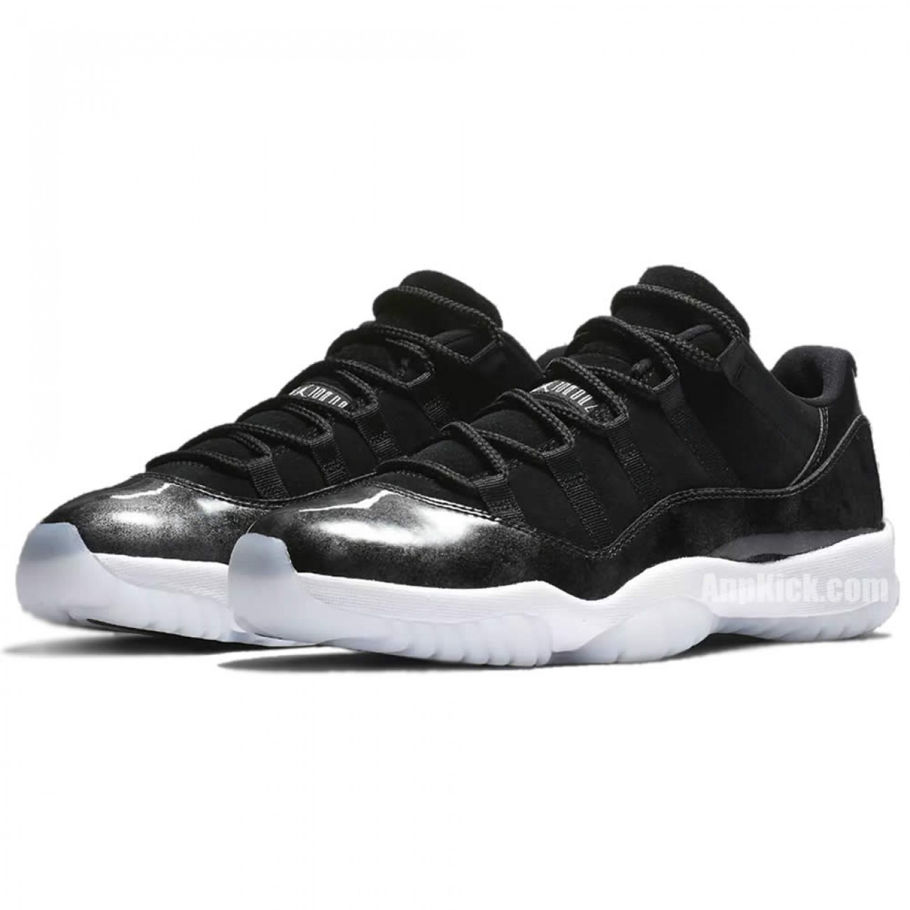 Air Jordan 11 Low Barons Black On Feet Grade School For Sale 528895-010