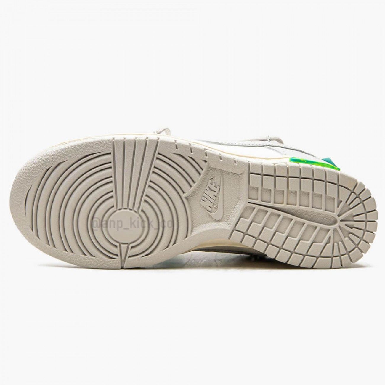 Nike SB Dunk Low Off-White Lot 42 OF 50 DM1602-117