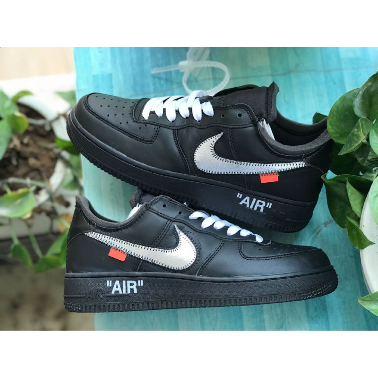 Nike Air Force 1 '07 Virgil x MoMa Off-White AV5210-001 Black/Metallic Silver