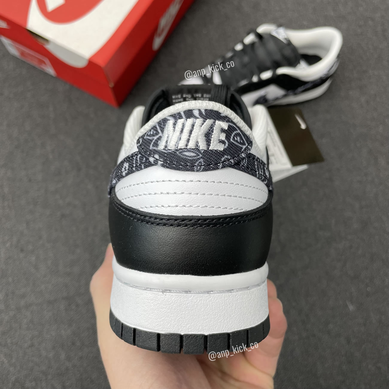 Nike Dunk Low Wmns Black Paisley DH4401-100