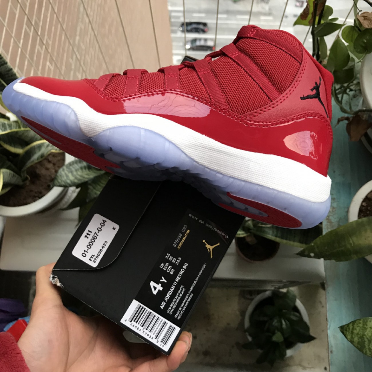 Air Jordan 11 GS Gym Red 378037-623