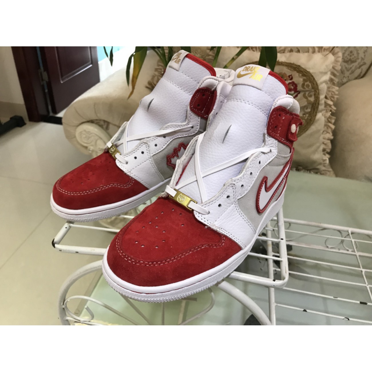 Air Jordan 1 Custom Drake aj5998-305