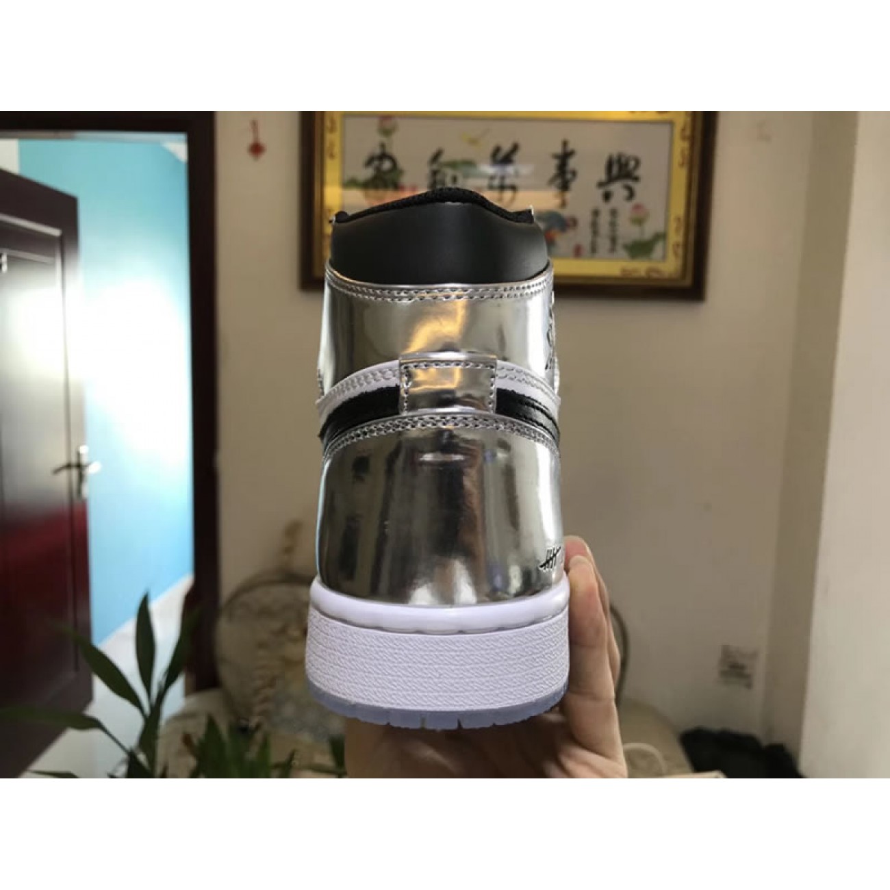 Air Jordan 1 High Think 1 Pass The Torch Kawhi Leonard AQ7476-016