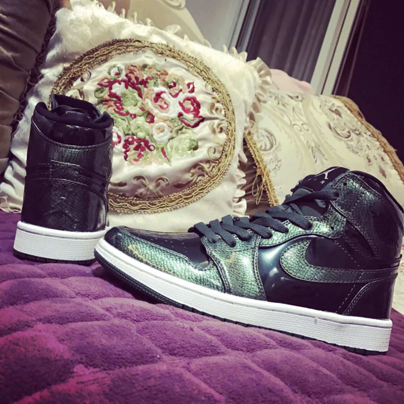 Air Jordan 1 High Grove Green 332550-300