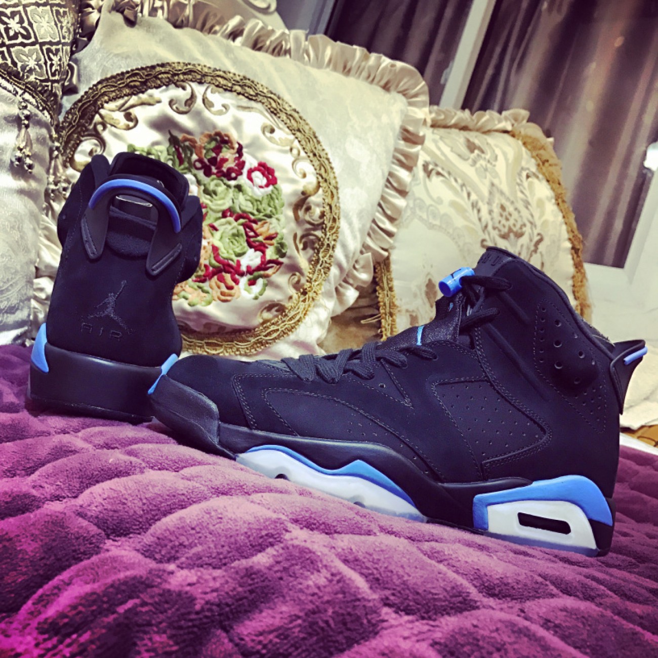 Air Jordan 6 University Blue 384664-006