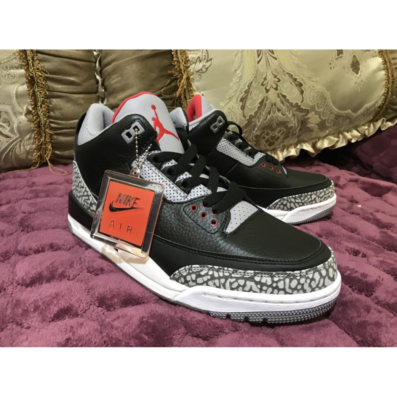 Air Jordan 3 Black Cement 854262-001
