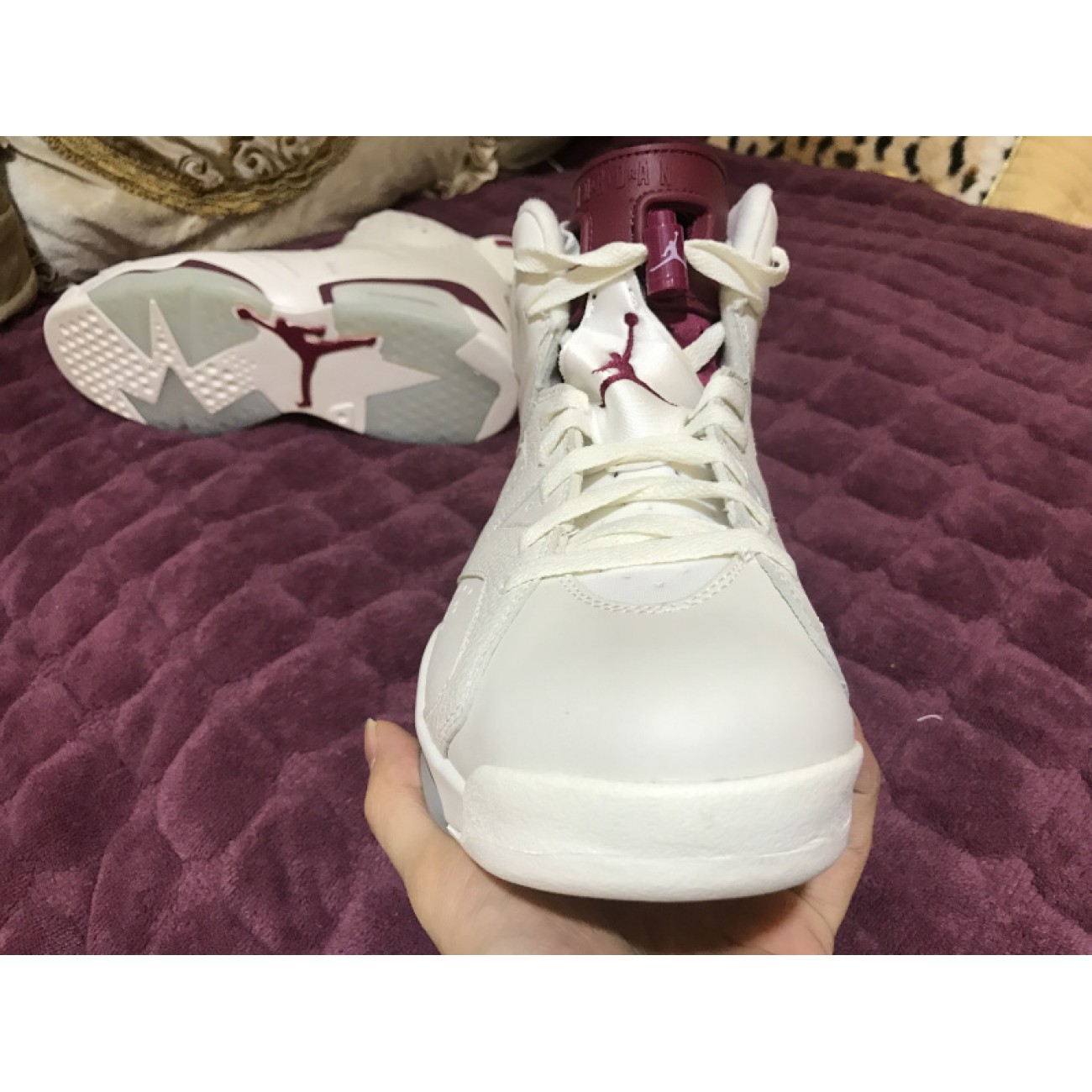 Air Jordan 6 Maroon 384664-116