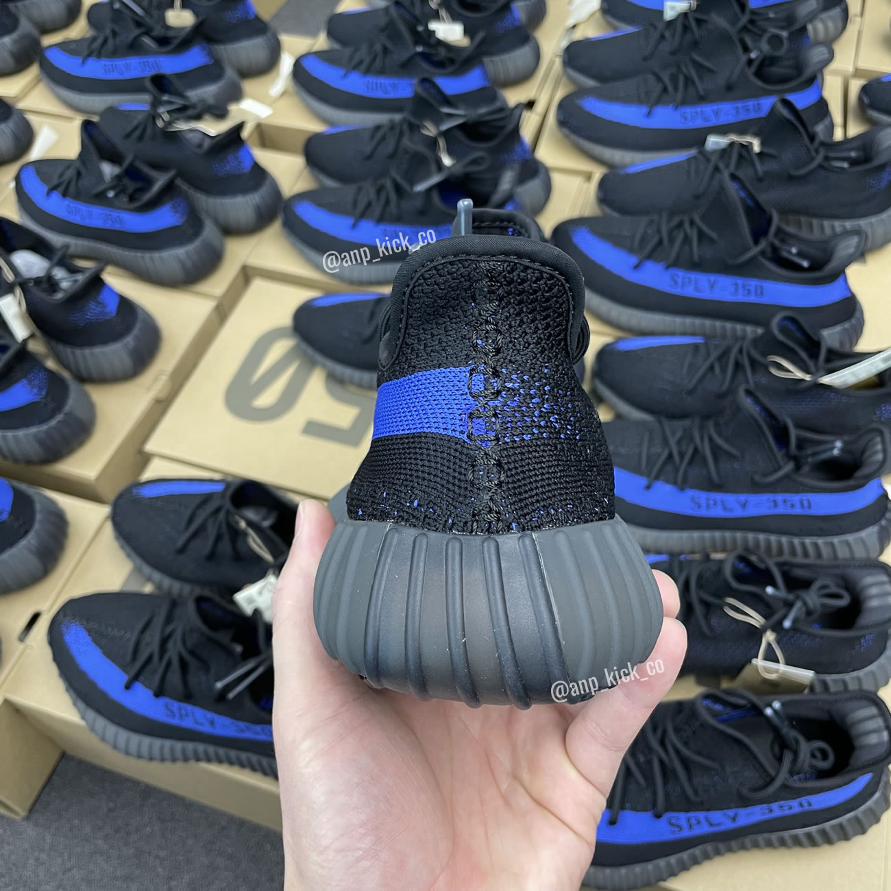 adidas Yeezy Boost 350 V2 Dazzling Blue GY7164