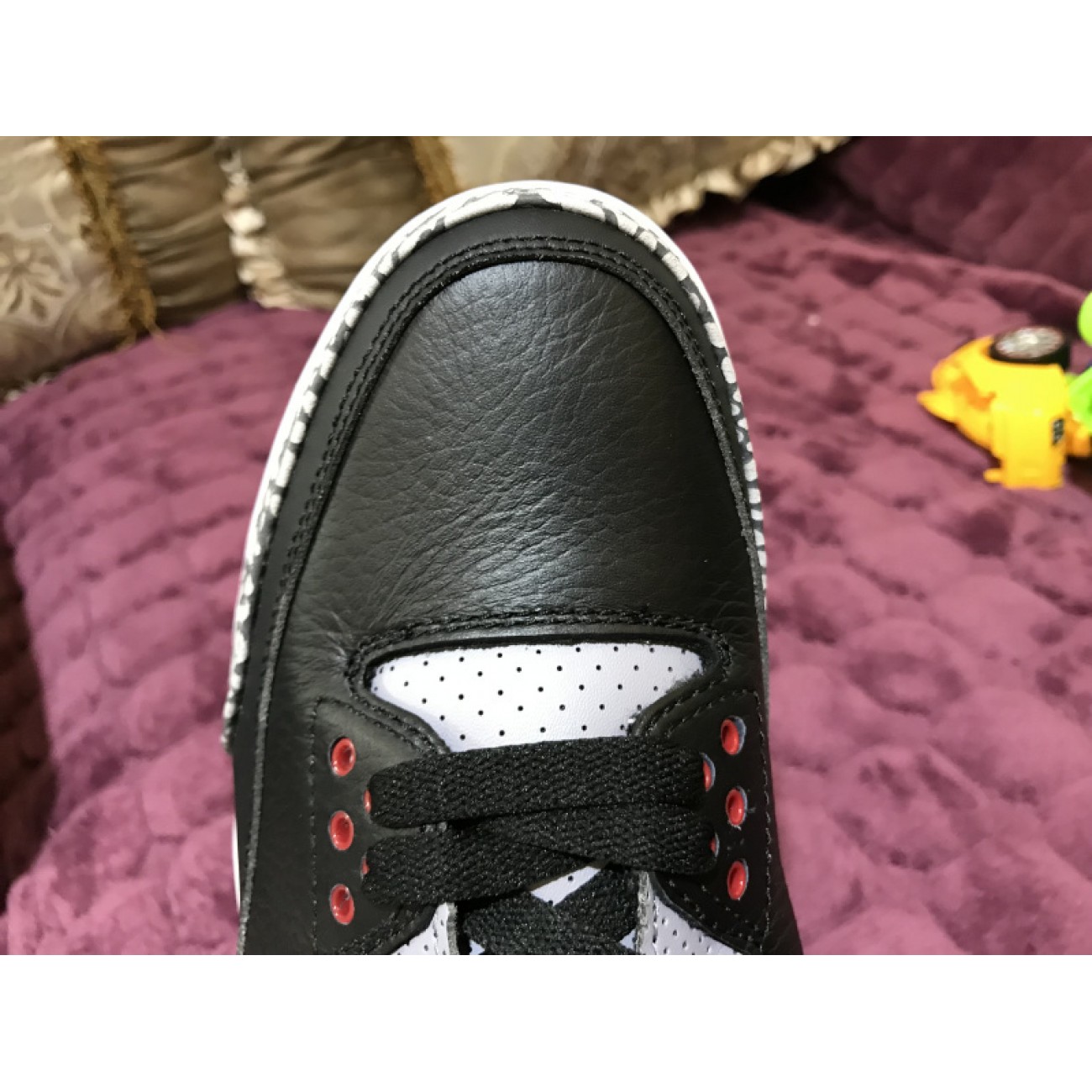 Air Jordan 3 Black Cement 854262-001