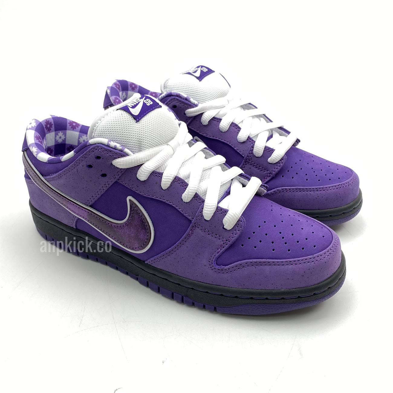 Nike Dunk SB Low Pro OG QS Concepts/Purple Lobster BV1310-555