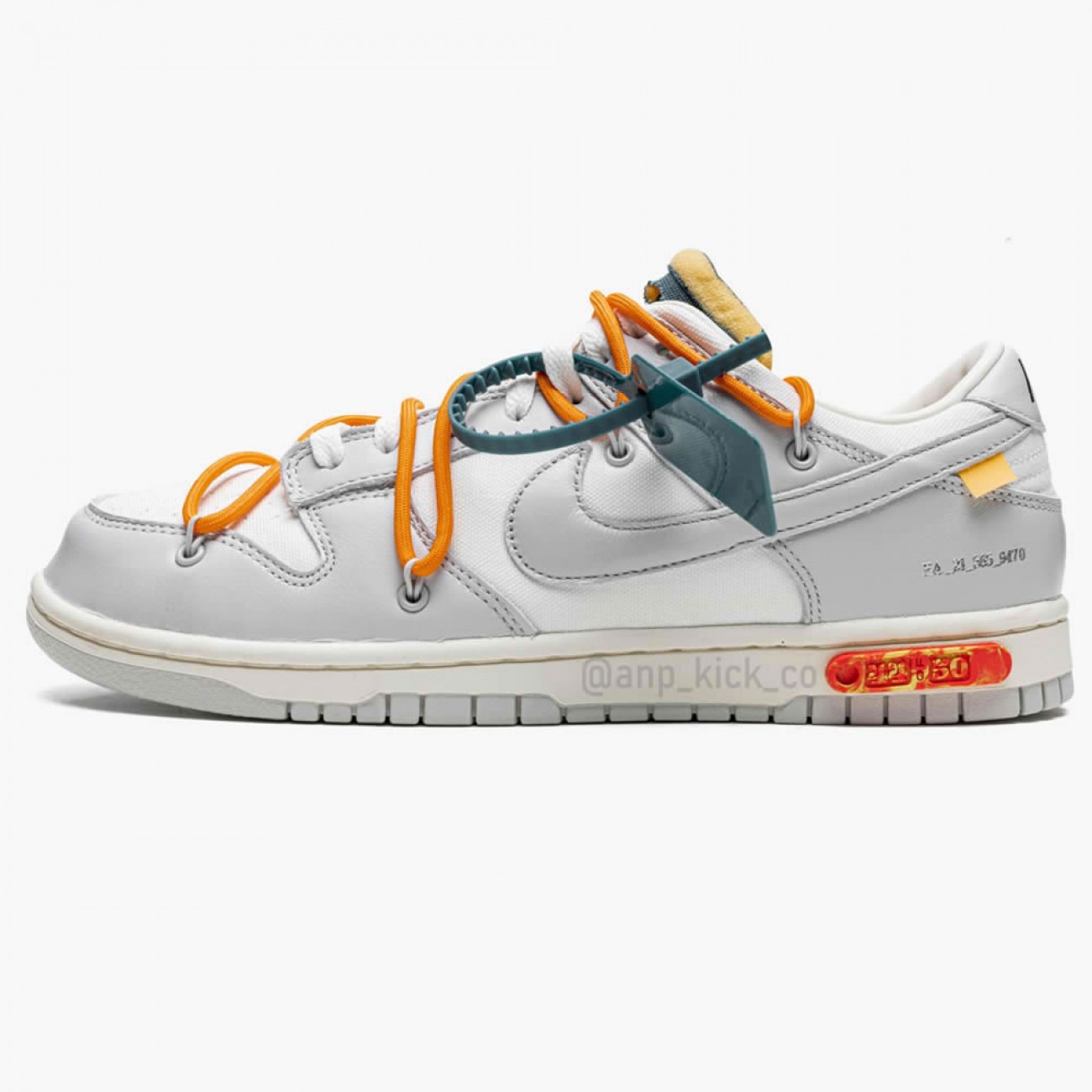 Nike SB Dunk Low Off-White Lot 44 OF 50 DM1602-104
