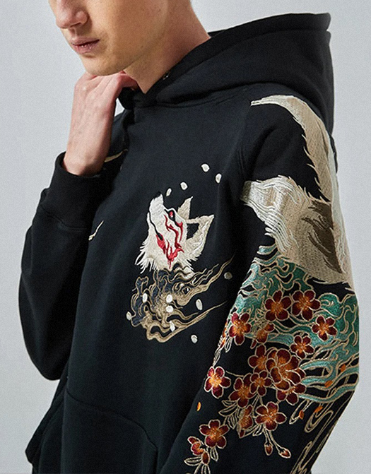 Nine-tailed Fox Totem Print Sweatshirt