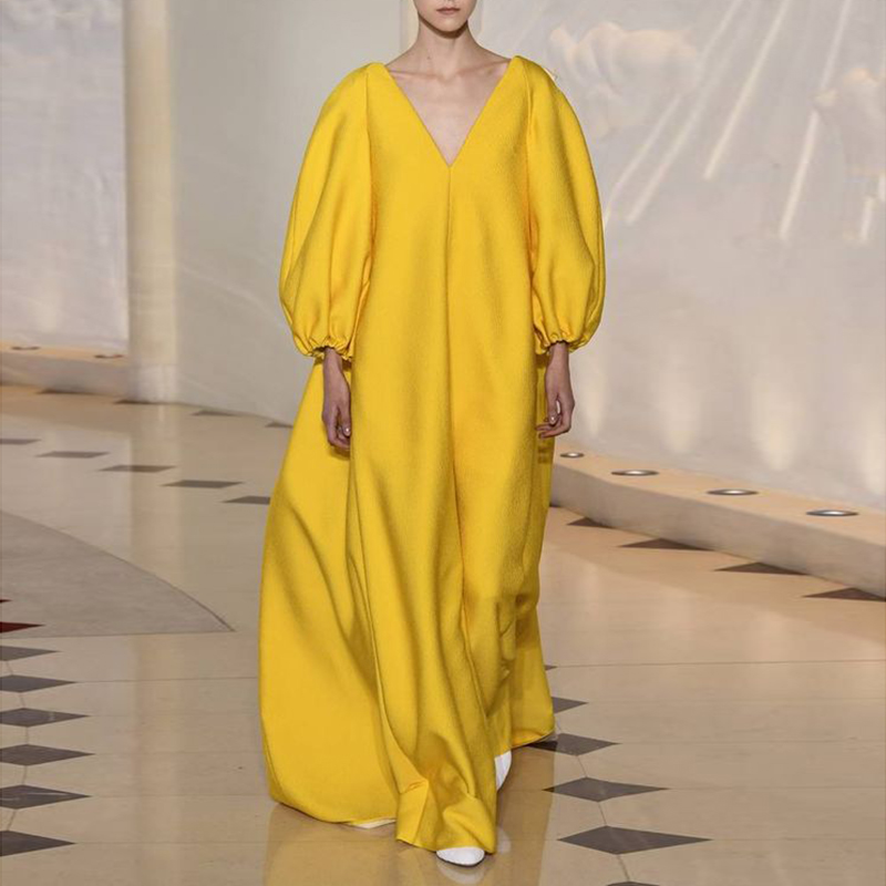 Vintage V-Neck Lantern Sleeve Evening Gown