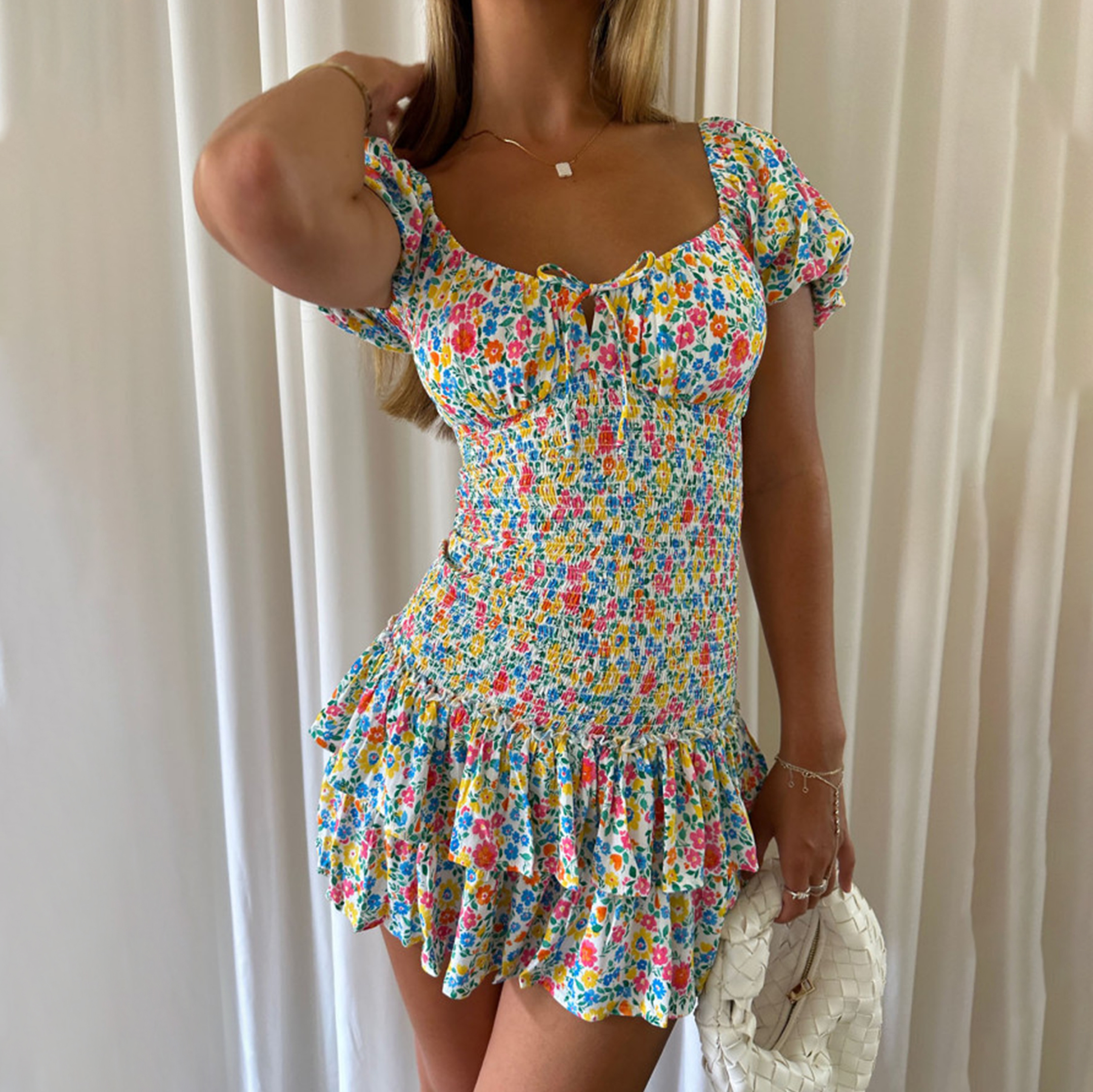 Women's Small Floral Slim Fit Lantern Sleeve Mini Dress