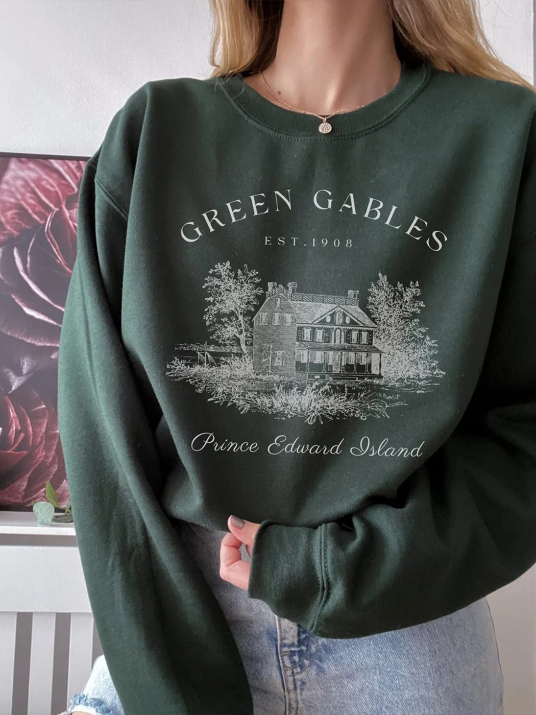 Vintage Statue Print Sweatshirt