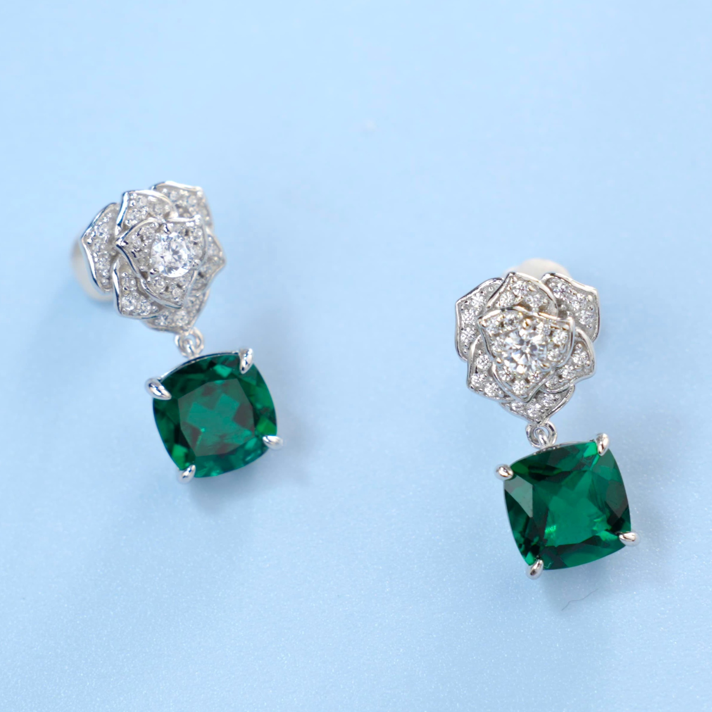 Lab Created Emerald 4CT Princess Cut 14K White Gold Rose Earring EE-25006