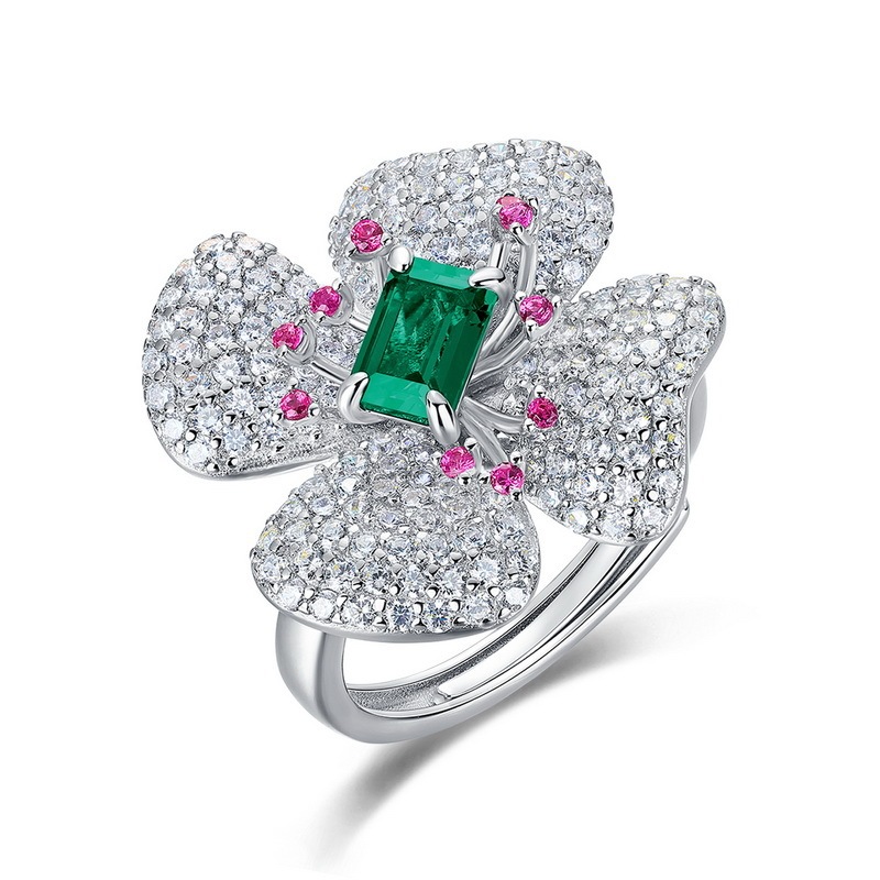 Lab Created Emerald 0.3CT Step Cut 14K White Gold Clover Ring ER-25002