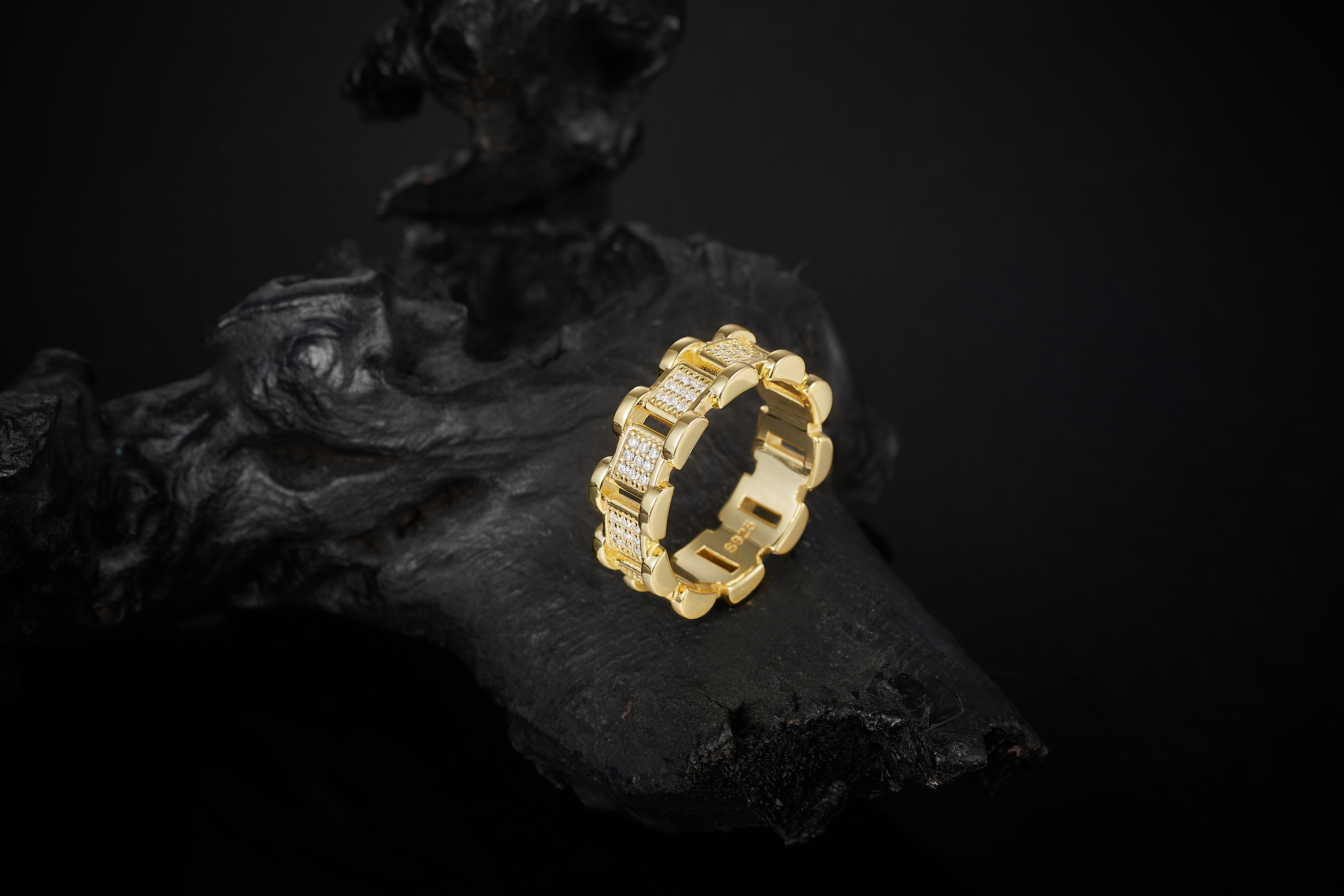 925 Sterling Silver Pave - Set Gold - Coated Moissanite Link - Design Hip - Hop Ring