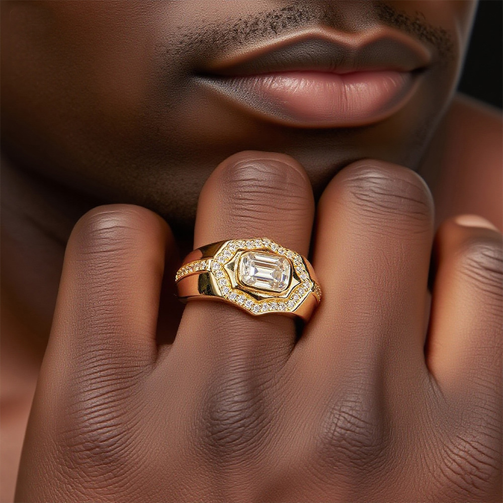 925 Silver Bling - Central Gold - Tone Emerald - Shaped Moissanite Hip - Hop Ring