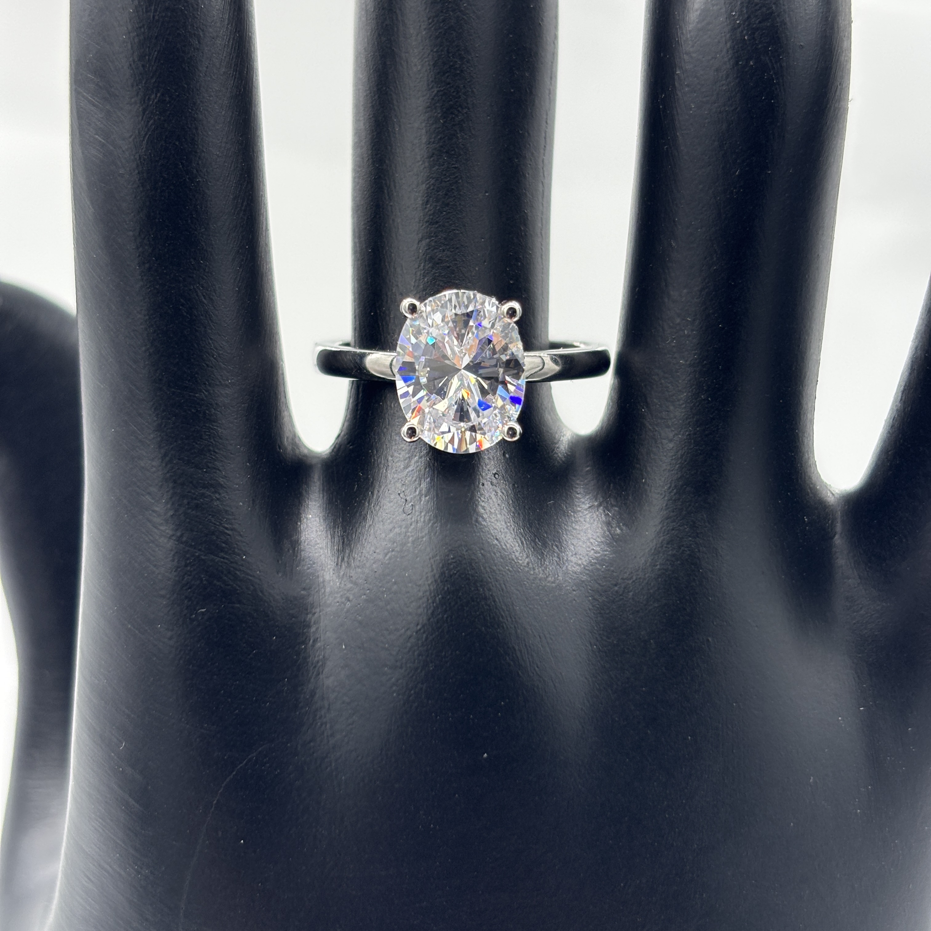 925 Sterling Silver 2 Carat Oval Moissanite Solitaire Engagement Ring Halo Setting Brilliant Sparkle Wedding Jewelry for Women