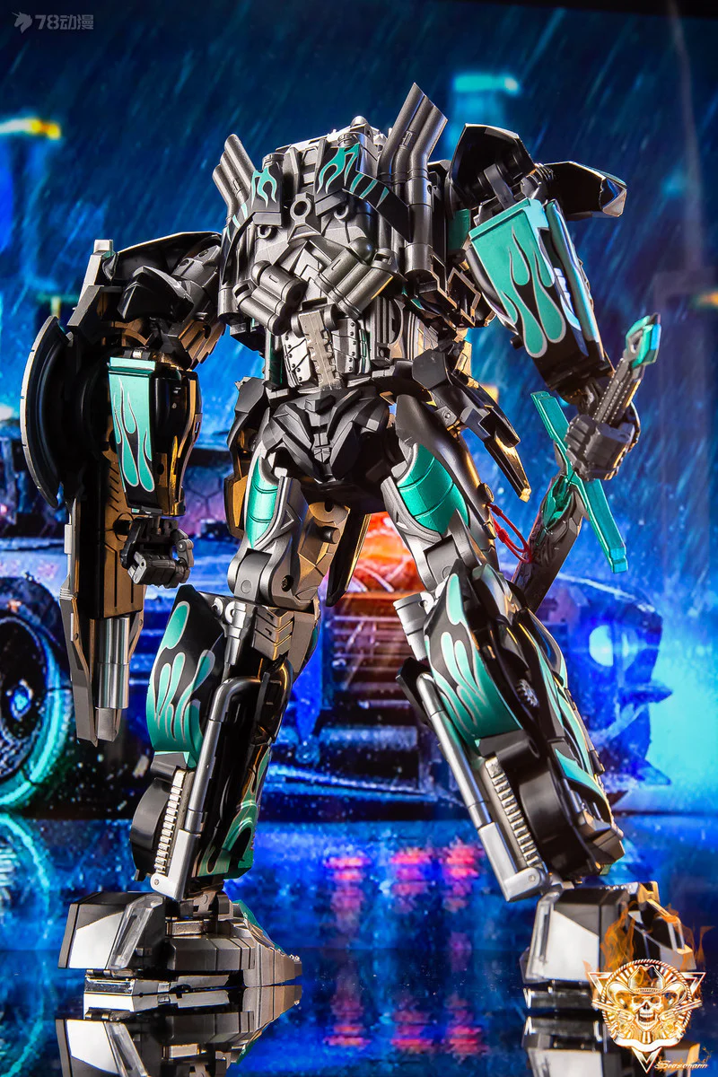 Unique Toys R-02B こわ DESTROYER
