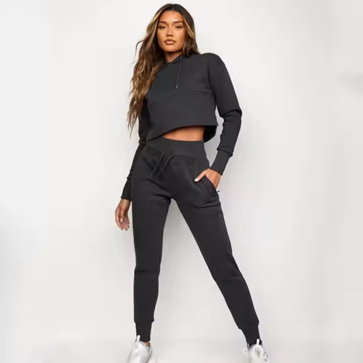 Cheap price high quality women sweat suits jogging suits new design women's tracksuits 2 piece set wholesale