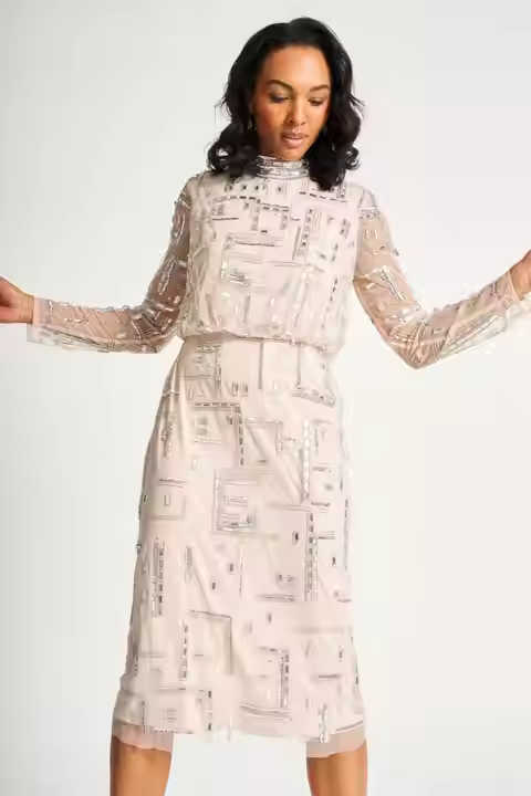 Elegant Deep V-Neck Club Dress Beautiful Hand Embellished Beads Sequins Natural Waist Floor Length Formal Embroidery Pearls