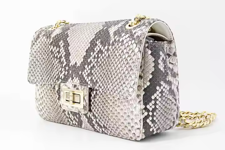 Real Leather Handbag 2024 Hand Bag for Women OEM/ODM Size 25x9x17cm Custom Designer Brand Fashion Price From Factory