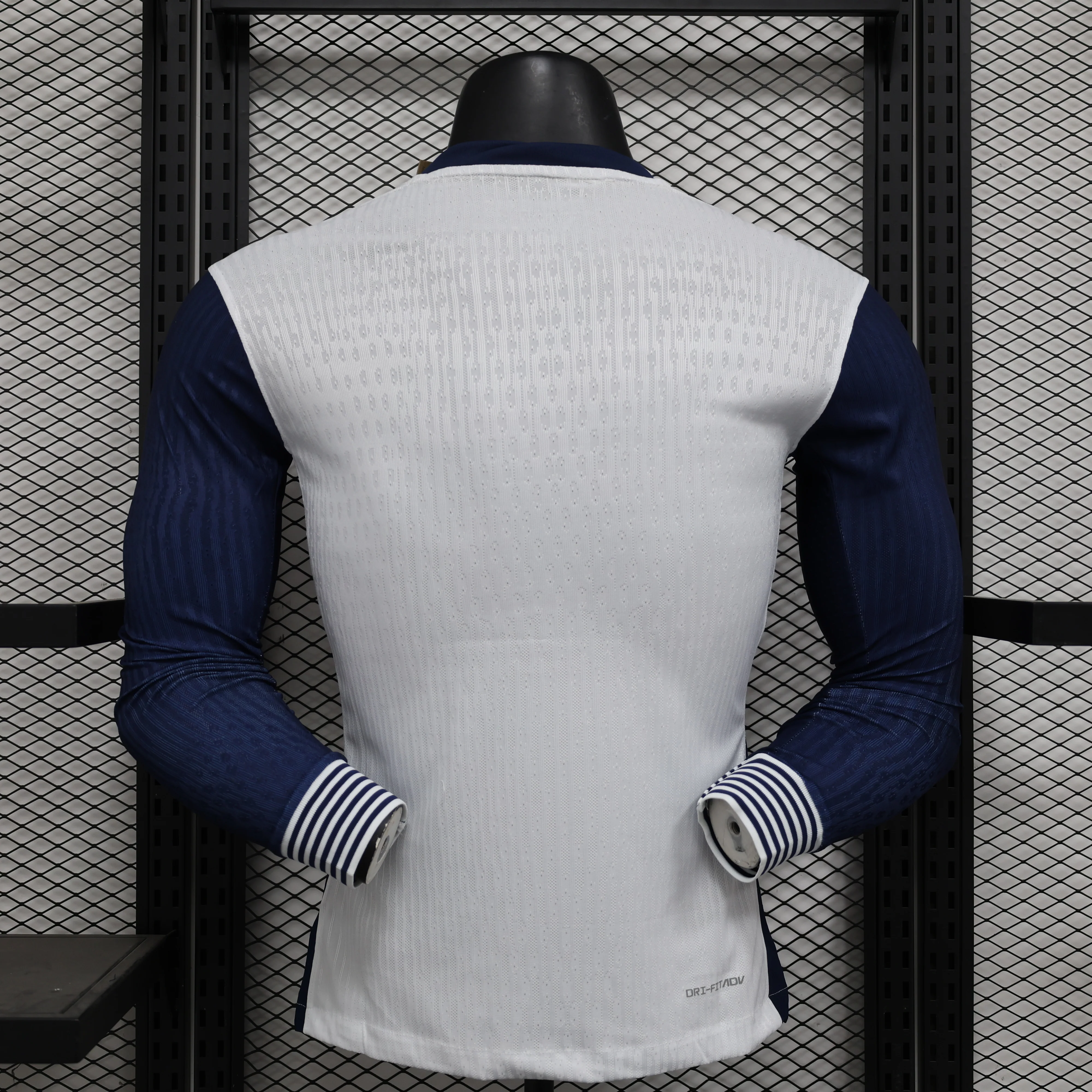 CAMISOLA MANGA LONGA DO TOTTENHAM 24/25 BRANCO E AZUL - VERSO PLAYER